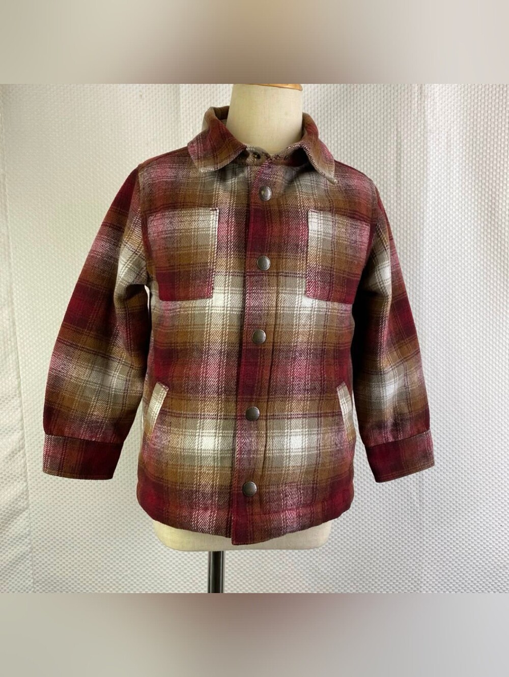 be: Old Navy Kids Red Plaid Flannel Shacket Jacket Boys Size 5T.